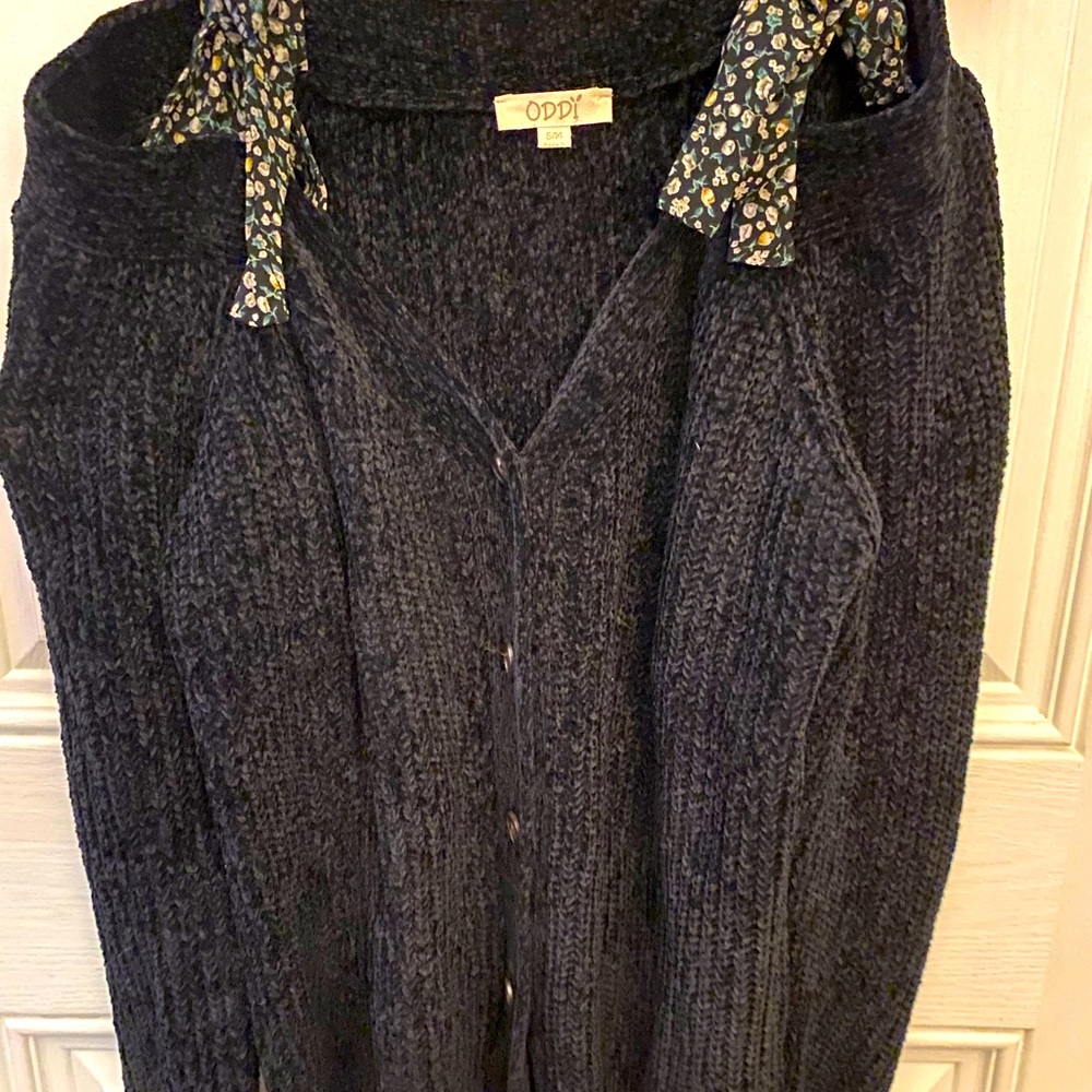 ODDI sweater